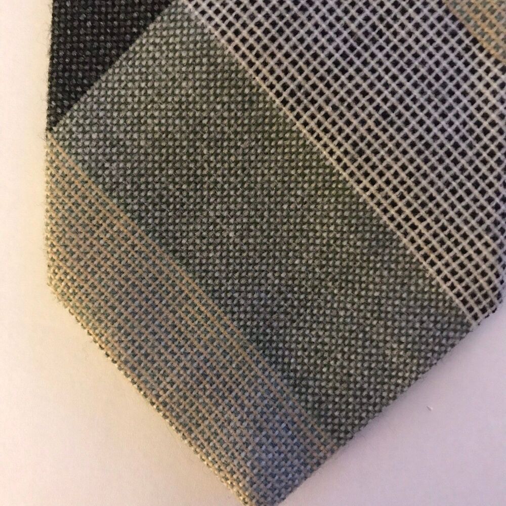 Vintage Wembley Gray Plaid Tie * 56.5" x 3.5"